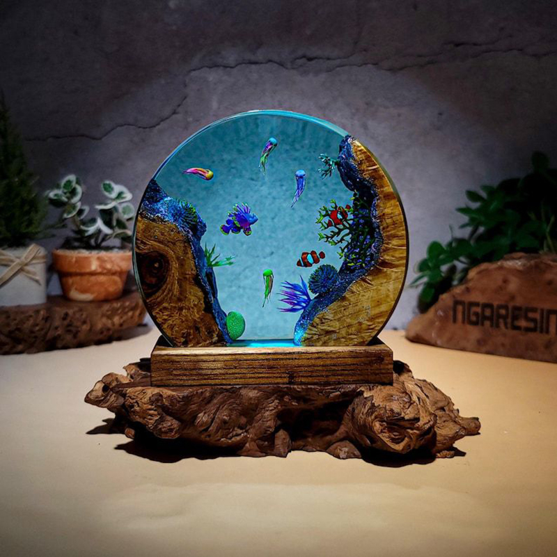 Aquarium & Marine Museum Ums - Ozean-Aquarium Organismen Harz-Tischlampe Kreative Kunstdekoration Tropische